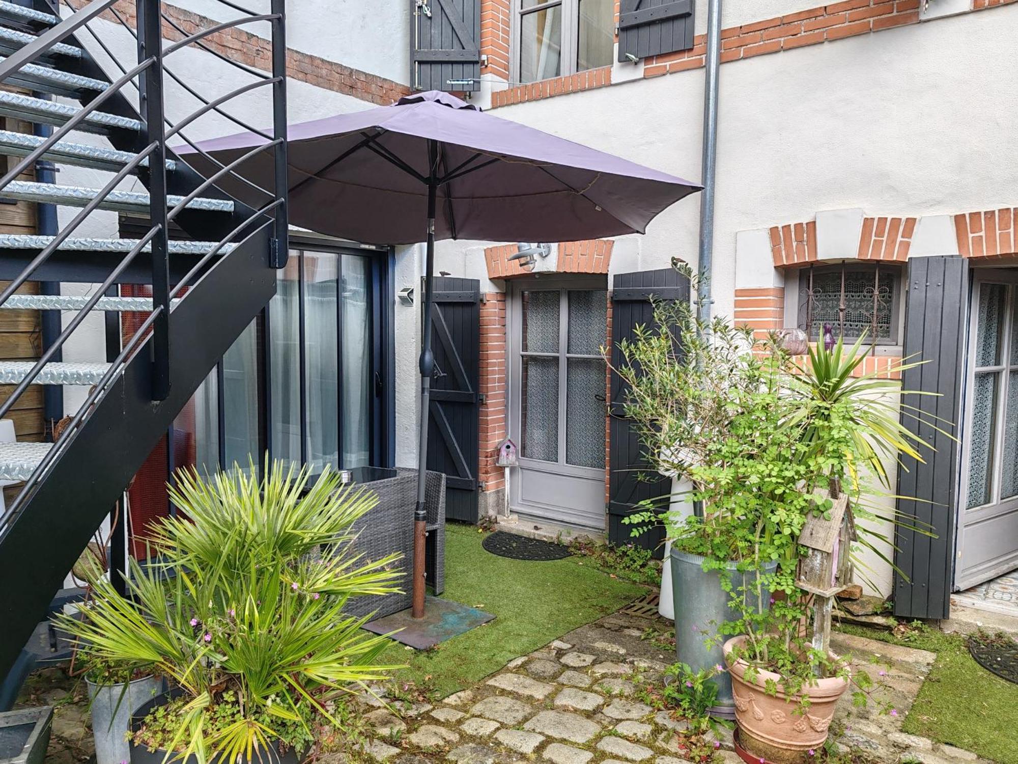 Appartement T2 Sur Cour Nantaise Reze Bagian luar foto